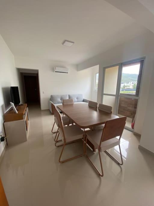 Apto 500m praia de Palmas