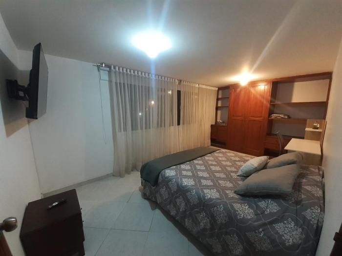 Habitación amueblada Chapinero cerca a universidades y vías principales
