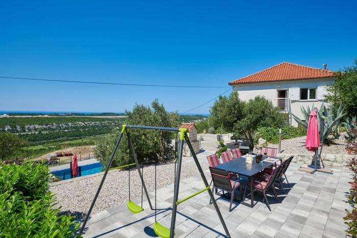 Family-friendly apartments with swimming pool Uskoplje, Dubrovnik - 23452