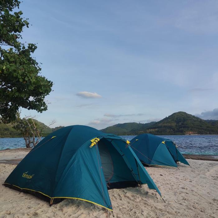 Gili Camp X - Kedis Island