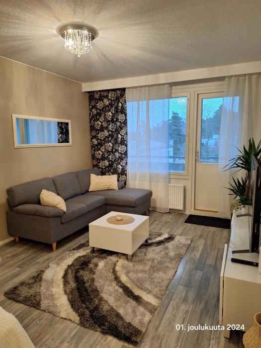 Tyylikäs kaksio keskustasta parkkipaikalla,wifi