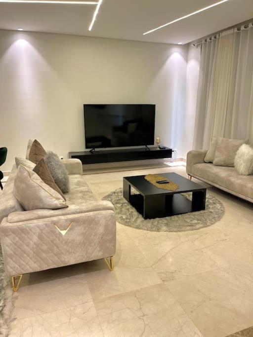 Adorable 2Br at mivida compound