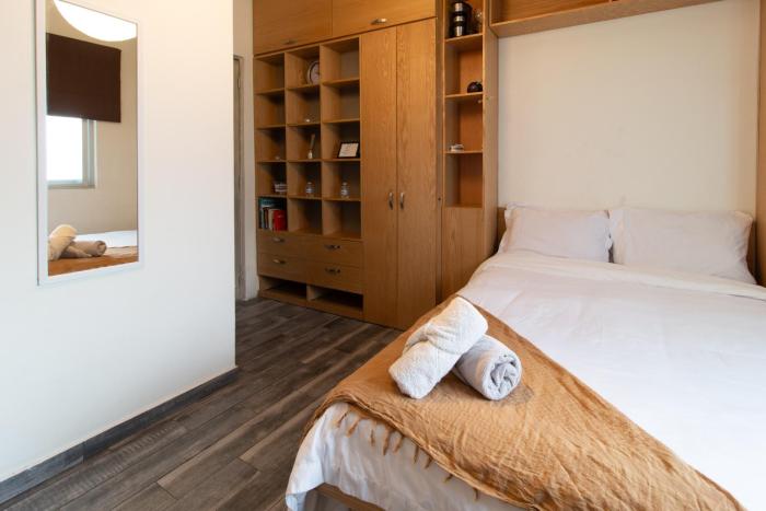 Encantador estudio privado con baño y kitchenette