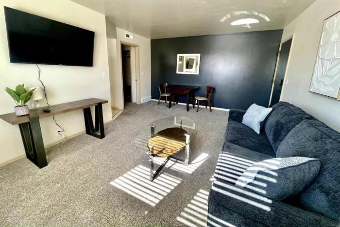 Cathedral 4-Close to UNMC