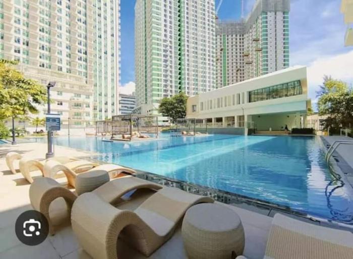 2 Br Unit, Avida Tower Riala by Villahermia