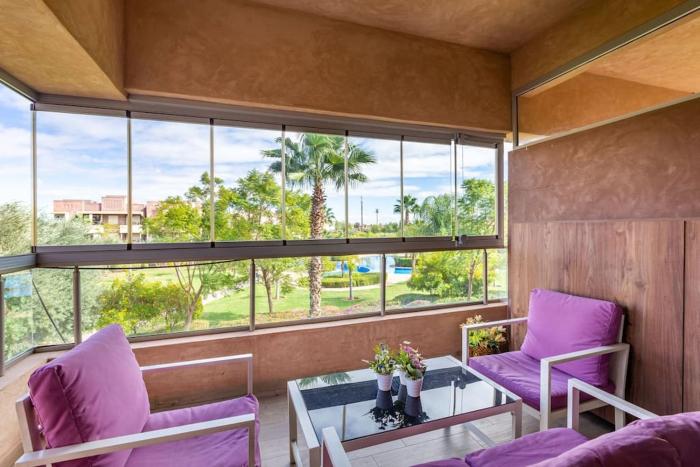 Stunning Prestigia Escape Poolside Views