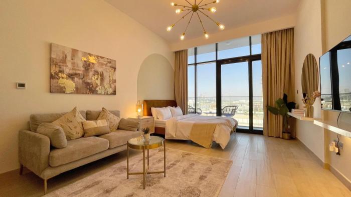 Luxury Interior Studio with Direct Burj Khalifa Views in the Heart of Dubai