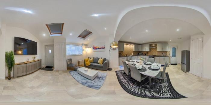 Spacious 5BD Sunderland Home for Groups & Families