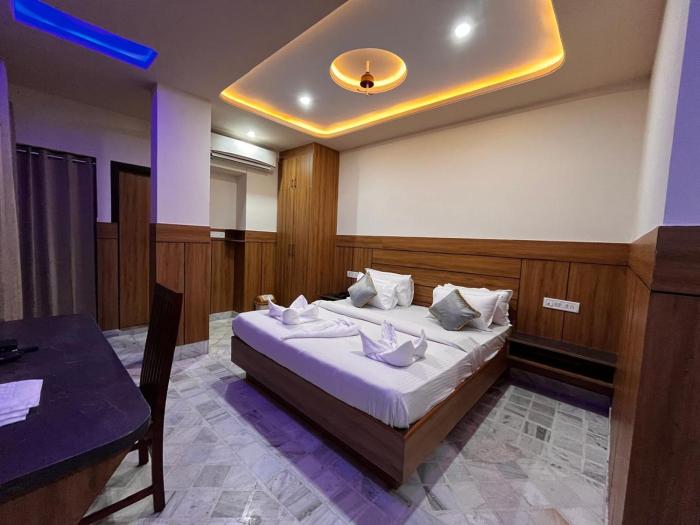 Sumitra Enclave