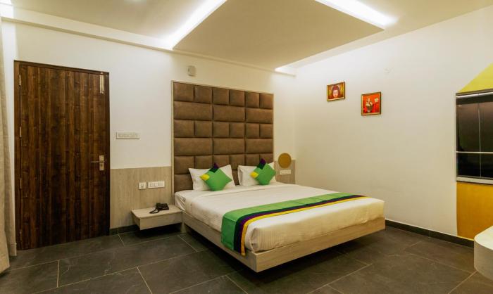 Itsy Hotels Silver Keys