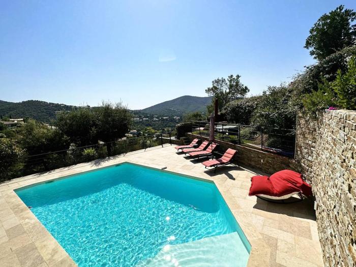 Villa Paquerette pour 10 personnes avec piscine chauffée au Domaine de Valcros à la Londe-Les-Maures