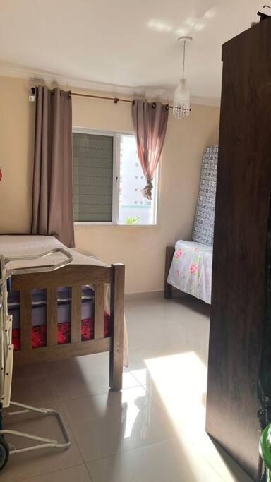 Alugo apto Praia Grande Aviação