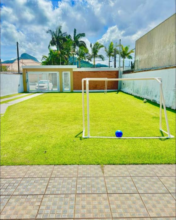 Casa próximo à praia duas quadras , próximo ao centro