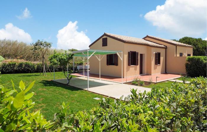 1 Bedroom Gorgeous Home In Marina Di Modica