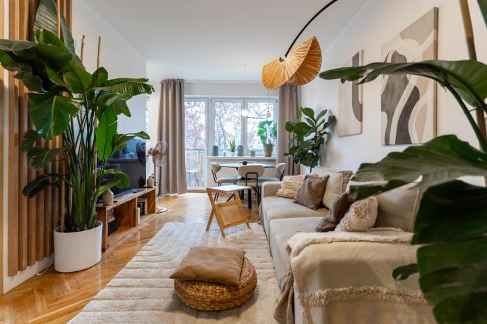 Warsaw Concierge Kinowa Gardens