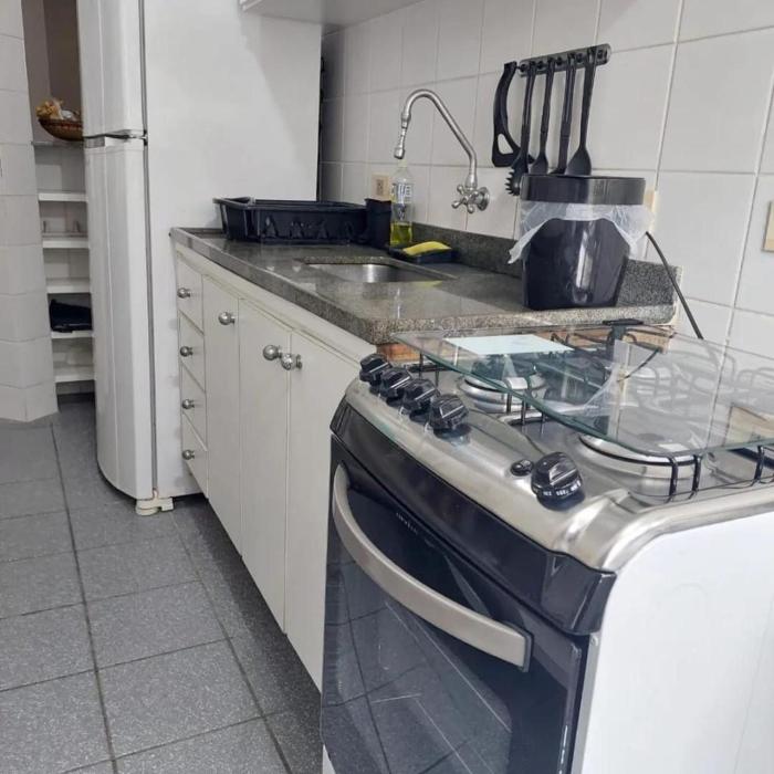 Ótima localização em Riviera de Sao Lourenço - 1 quarteirão da praia