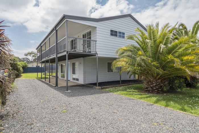 Island Retreat - Pet Friendly