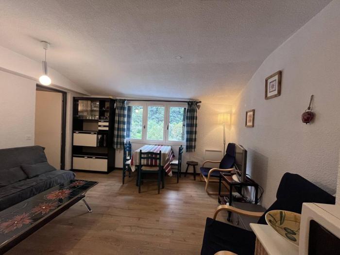 Cauterets : Appartement T2 Central, 4-5 pers - FR-1-812-67