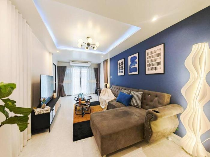 ## FRIENDLY SPACE Townhouse Walking street and Beach 2KM ##