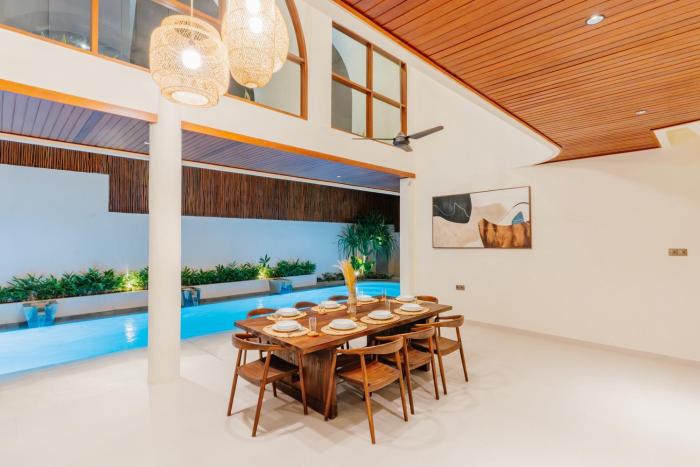Luxury Villa Noah - Walkable to Shopping Mall & Waterbom Bali