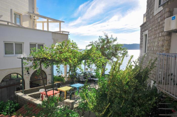 Apartments Milos Kaladjurdjevic