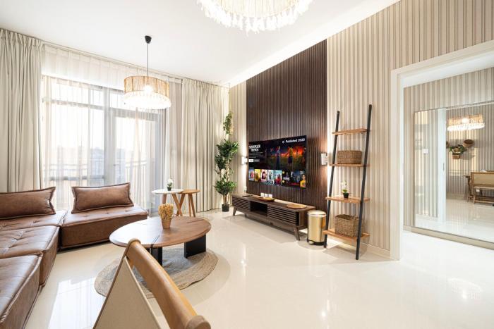 1BR Apartment - Luxury, Spacious and balcony at Al Zahia