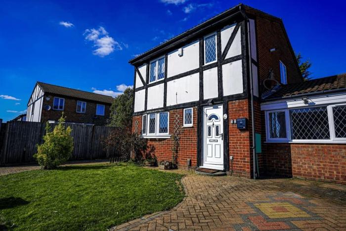 Charming 4BR for large Groups