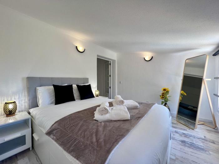 Albufeira Stylish 3 by Homing