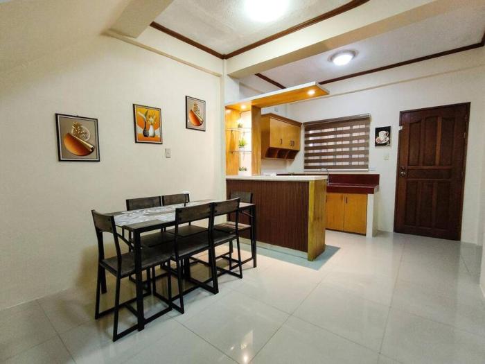 Spacious Apartment near Evia Daang Hari