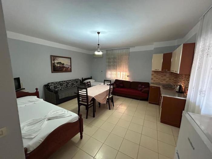 Rezidenca Hasanaj 38