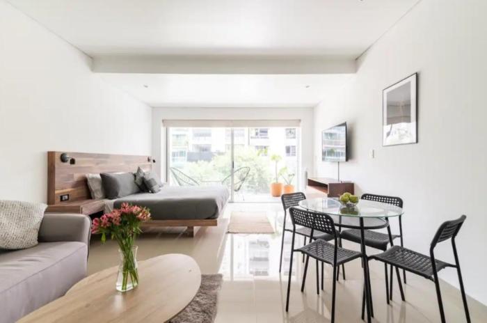 S2306- 1BR 1 BTH Deluxe