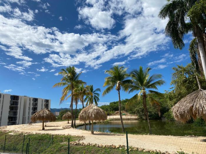 Hermoso APARTAMENTO EN RICAURTE-BAHIA SOLERO