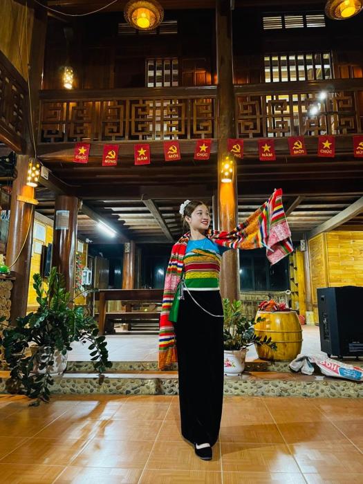 Pù Luông Khăn Piêu Homestay