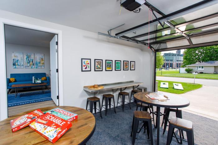 Gold Getaway by Simple Life Rentals