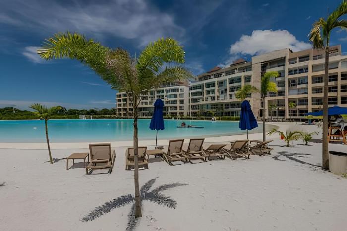 Nuevo, Exclusivo Apto 2BR Laguna Cristalina