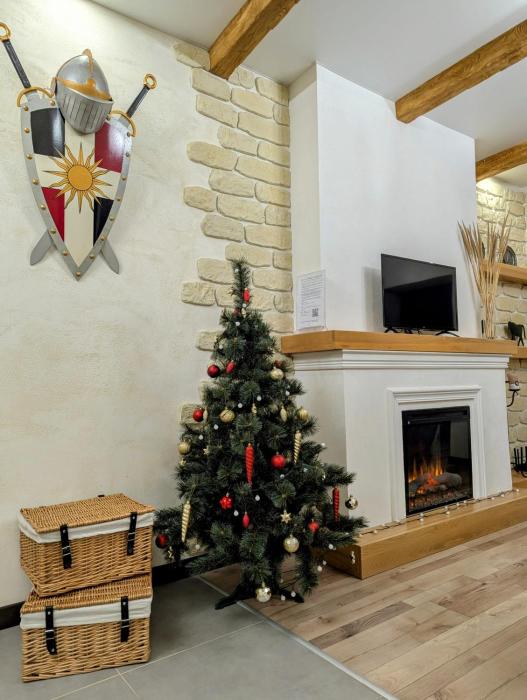 Гетьманські палати , Старе місто, 2 спальні, балкон-тераса , 85 м кв