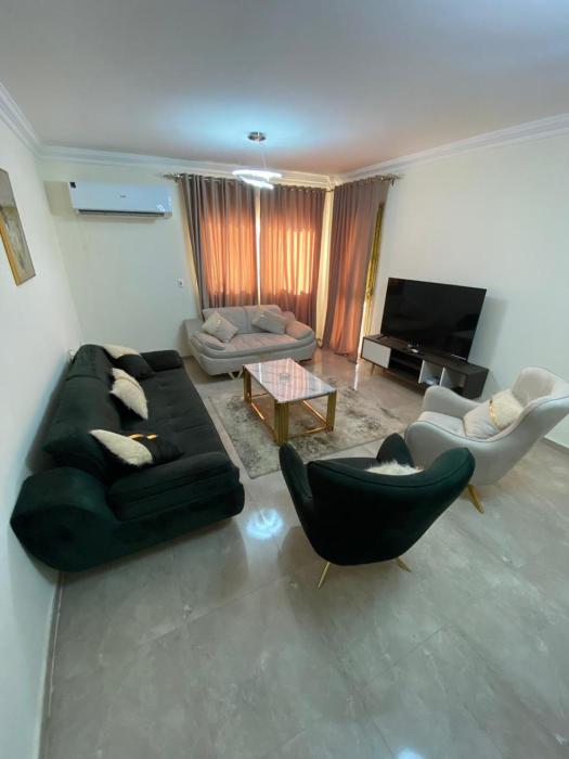 شقة فندقية بالشيخ زايد