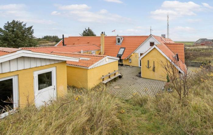 3 Bedroom Beautiful Home In Ringkøbing