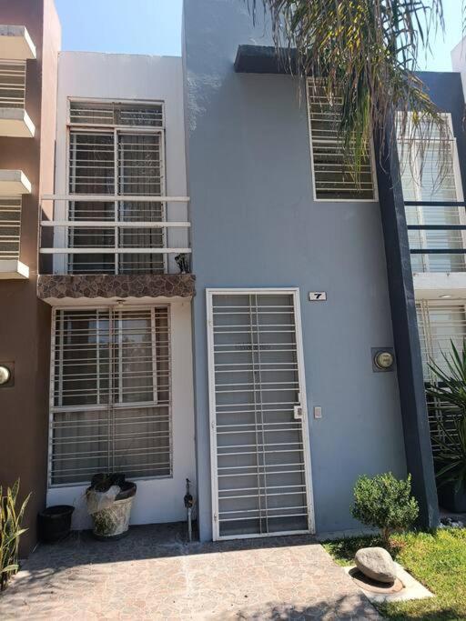 Casa dentro de Coto Parques de Tesistan