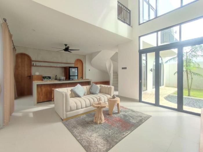 Mandapa Villa Kedungu by ABM