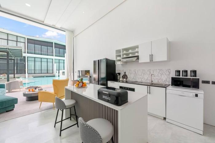 Unique Townhouse Pool Slide Access