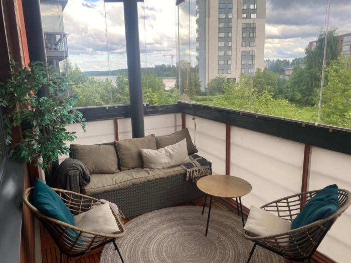 Kaksio Lutakossa, oma autopaikka