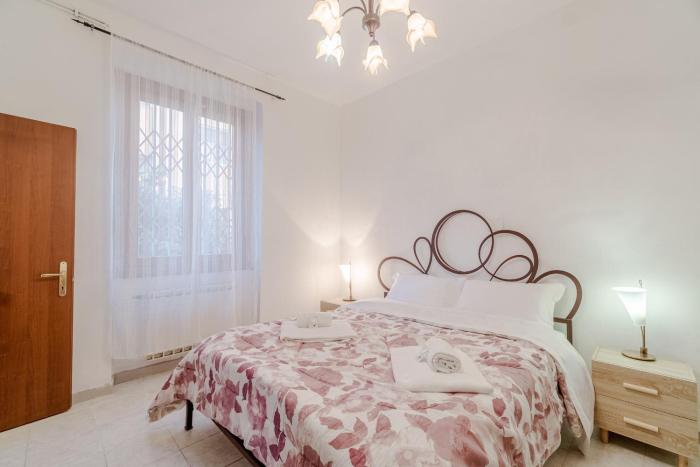 Charm and Comfort in the Heart of Genoa