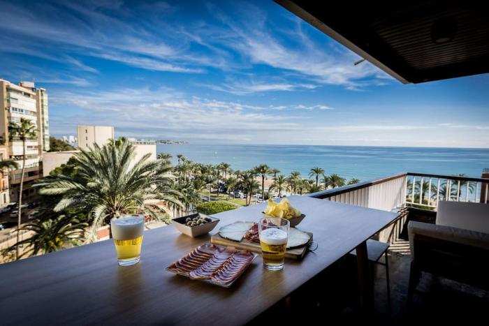 Despierta Frente al Mar Apartamento en Postiguet