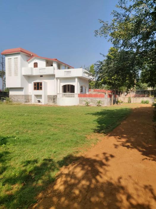 Sariska Farms