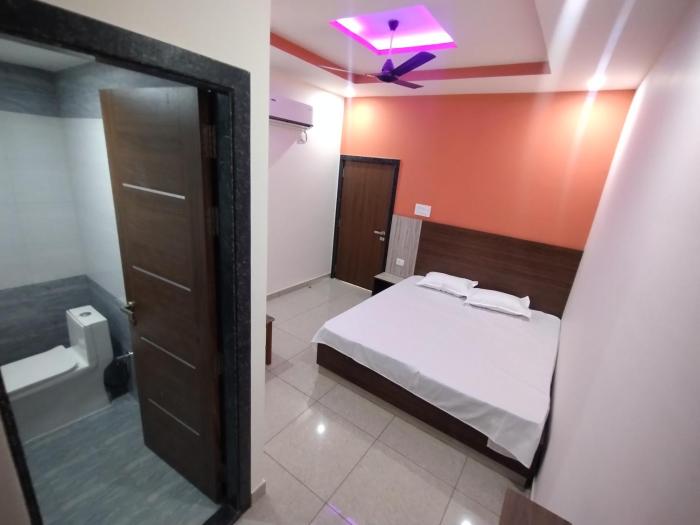 Hiramani Hotel