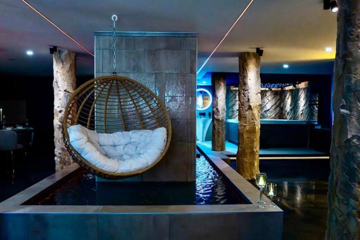 NUXIA Suites&SPA LAvolupté