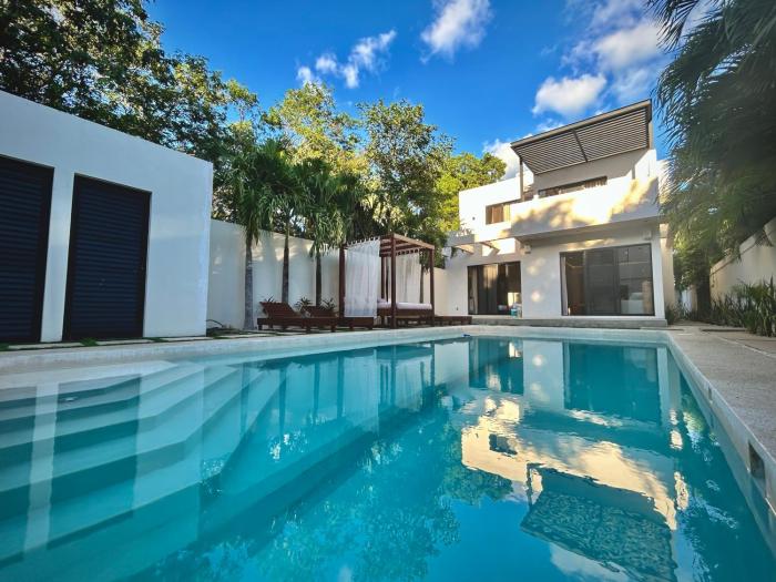 Stunning Villa in the heart of La Veleta