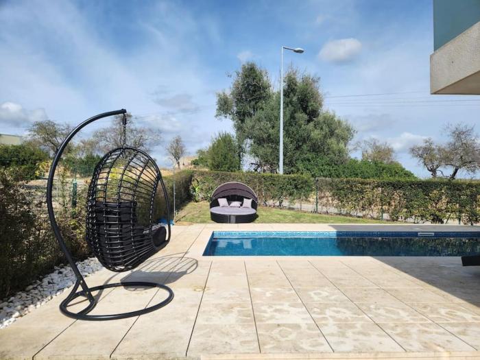 Casa Rogel by Armação de Pêra with Heated Pool and Games Room