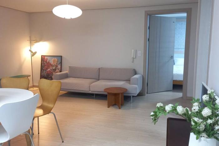 Hongdae Cozy&lovely house 2rooms